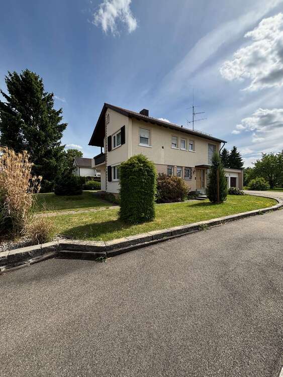 Thumbnail-Haus zum Kaufen in Nürtingen-Reudern 698.000,00 € 233 m²