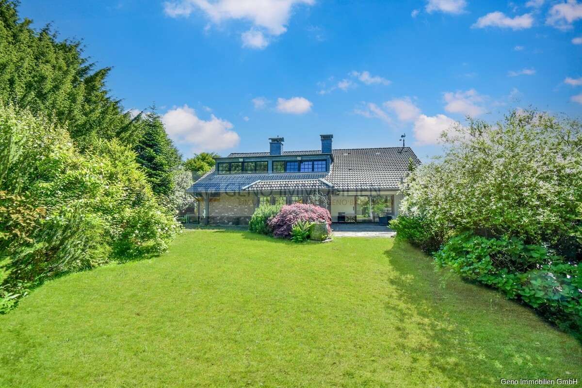 Thumbnail-Haus zum Kaufen in Essen-Burgaltendorf 995.000,00 € 400 m²