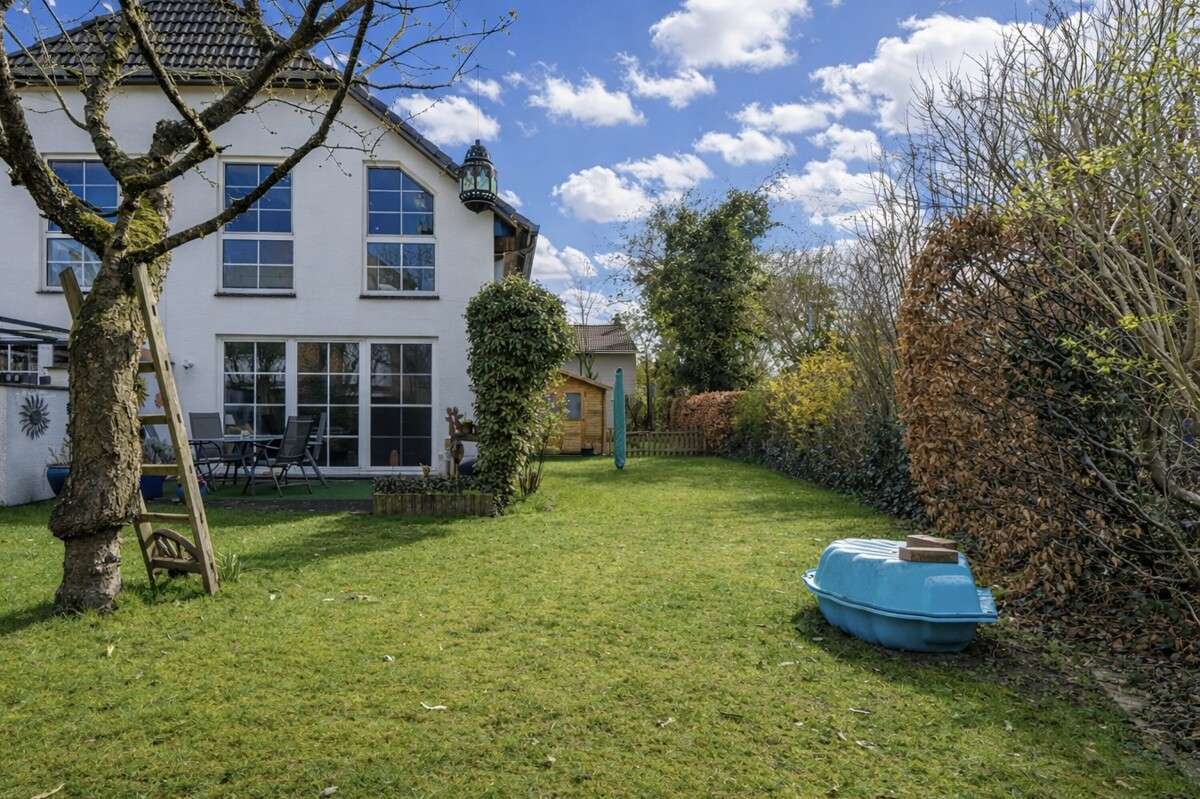 Thumbnail-Haus zum Kaufen in Weyhe Lahausen 299.000,00 € 101.81 m²