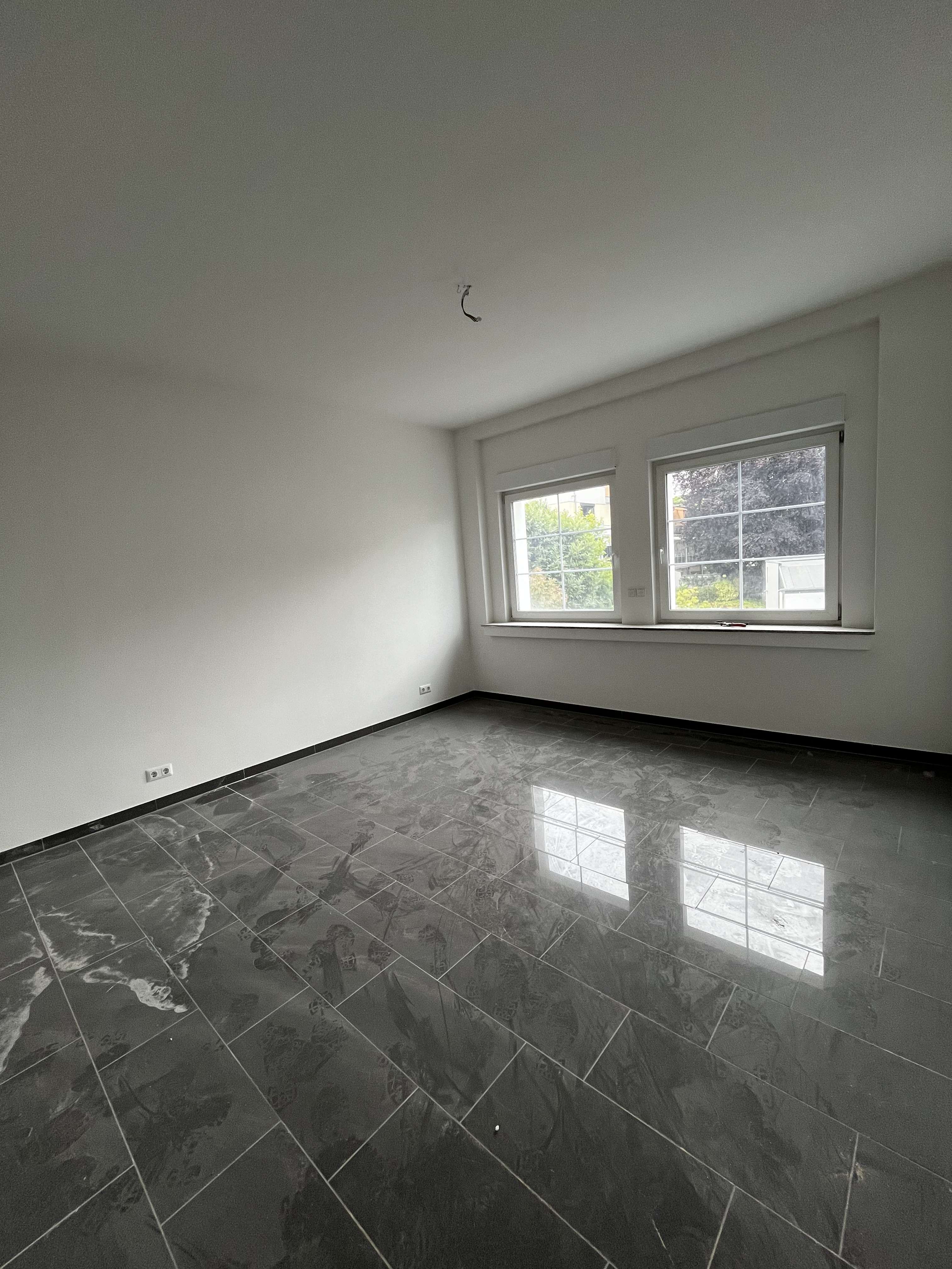 Thumbnail-Wohnung zum Mieten in Köln 1.695,00 € 100 m²
