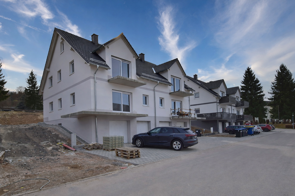 Thumbnail-Wohnung zum Mieten in Aue-Bad Schlema 1.295,00 € 137 m²