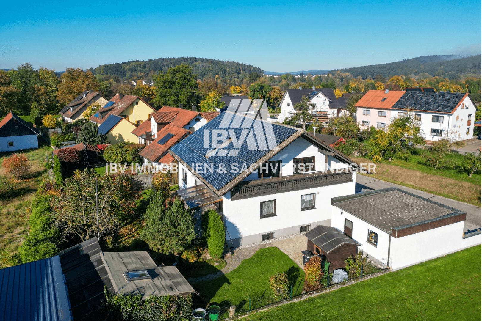 Thumbnail-Haus zum Kaufen in Schwarzach bei Nabburg 419.000,00 € 213 m²
