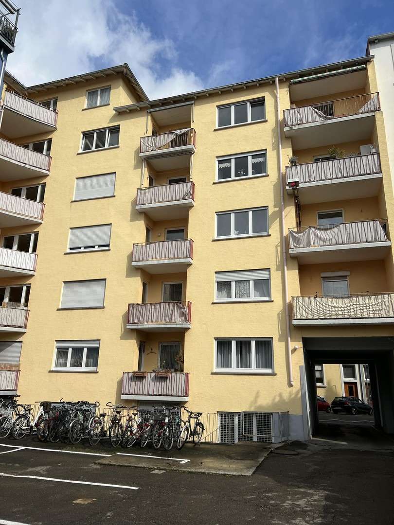 Thumbnail-Wohnung zum Kaufen in Konstanz 155.000,00 € 31 m²
