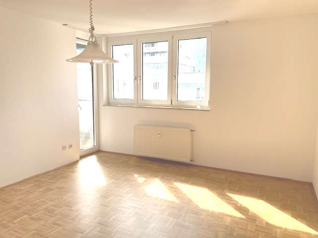 Thumbnail-Wohnung zum Mieten in Offenbach am Main 1.200,00 € 95.71 m²