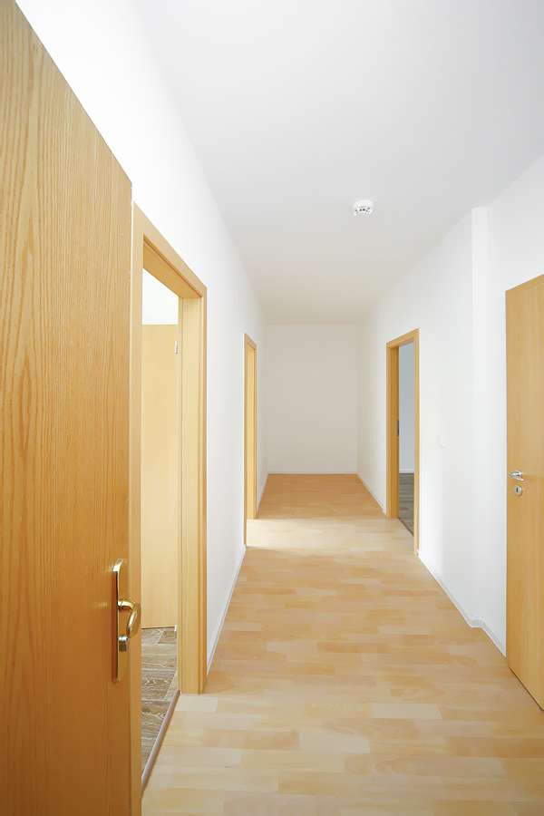 Thumbnail-Wohnung zum Mieten in Lutherstadt Eisleben 350,00 € 70.1 m²