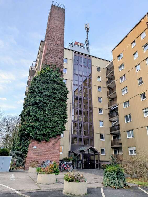 Thumbnail-Wohnung zum Kaufen in Köln Zündorf 130.000,00 € 54 m²
