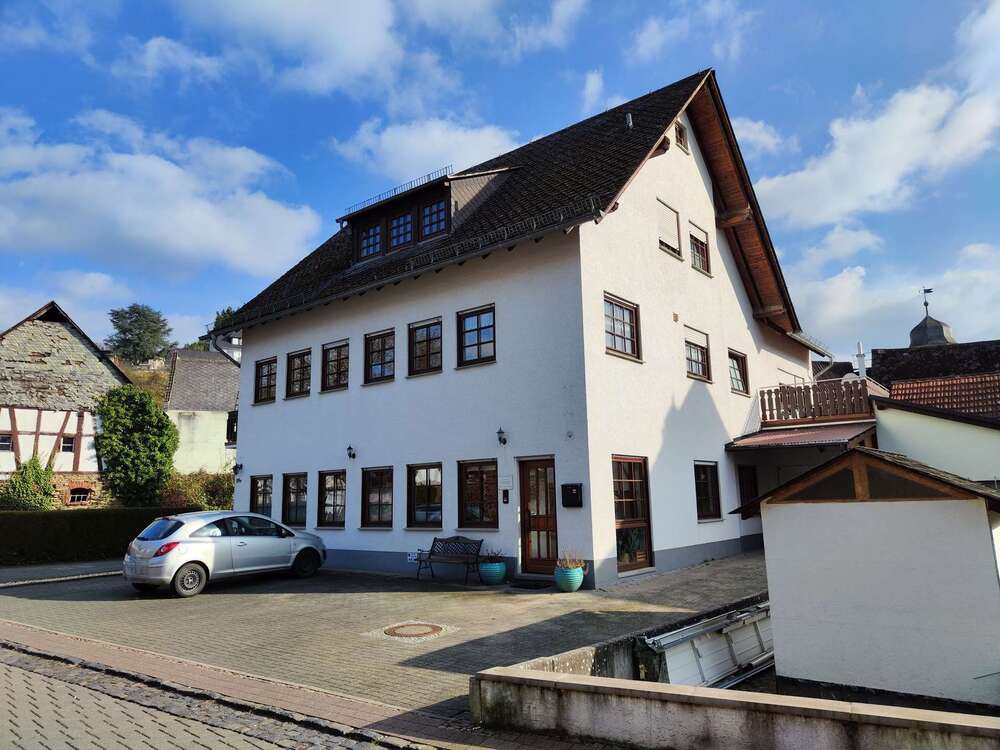 Thumbnail-Wohnung zum Mieten in Weinbach 840,00 € 110.3 m²
