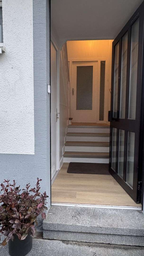 Thumbnail-Haus zum Kaufen in Sankt Augustin 615.000,00 € 210 m²