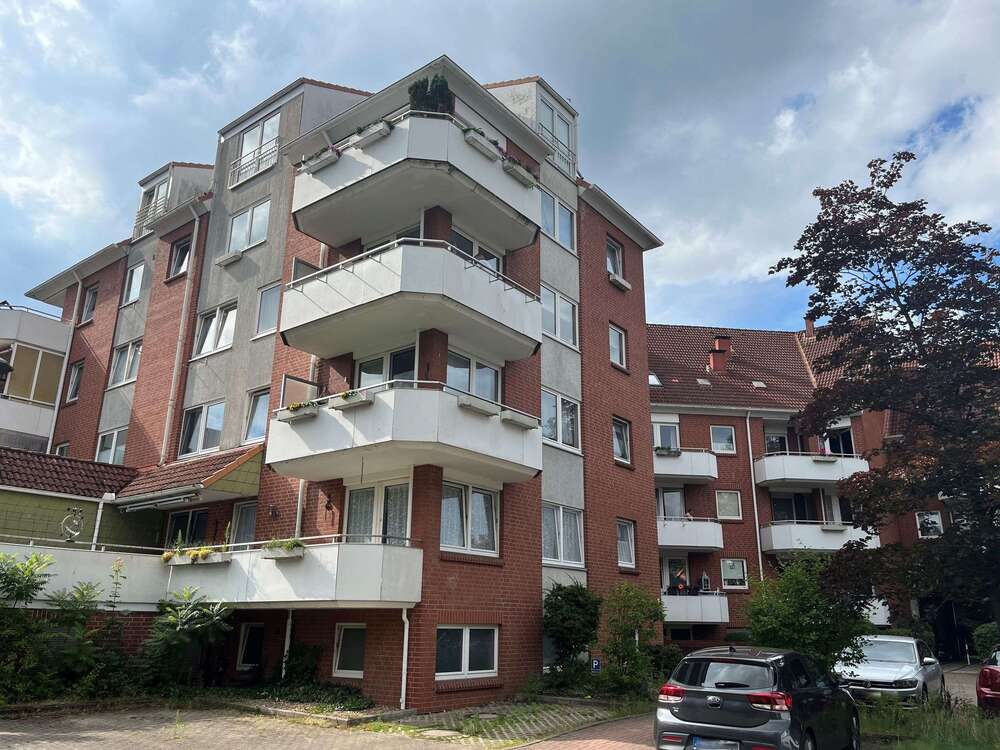 Thumbnail-Wohnung zum Kaufen in Buxtehude 149.000,00 € 33.85 m²