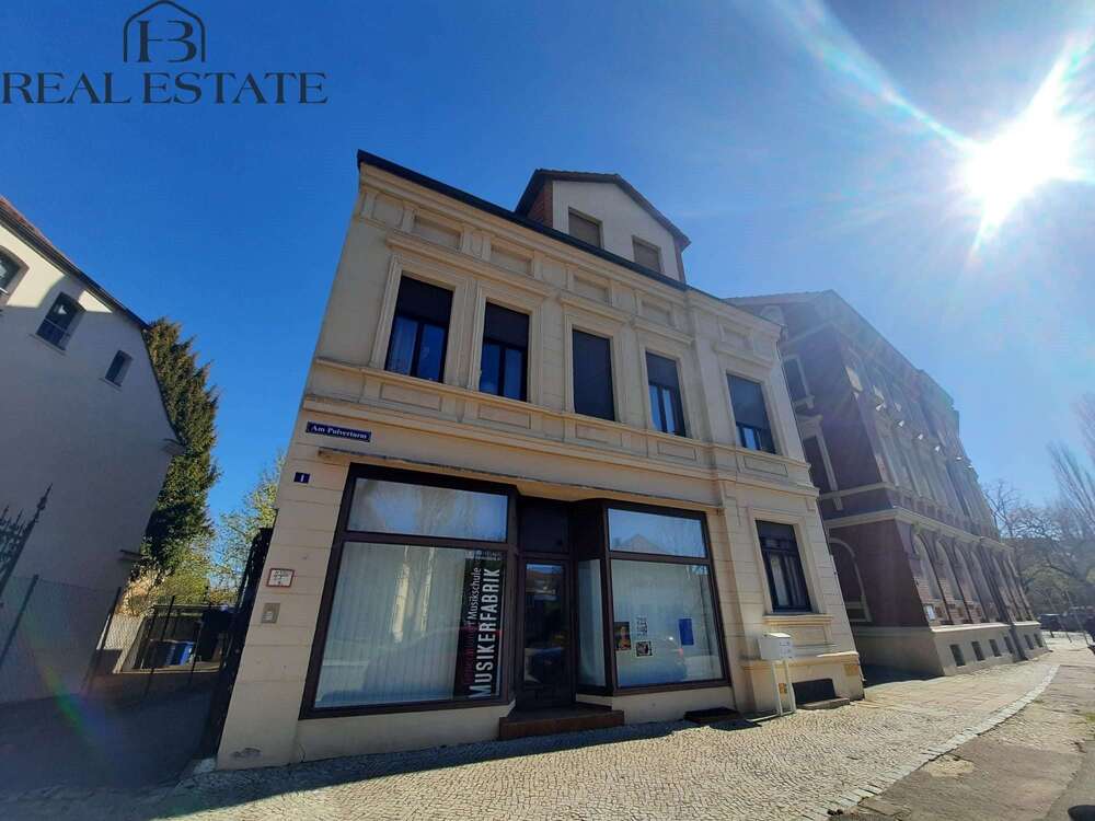 Thumbnail-Wohnung zum Mieten in Stendal 800,00 € 100 m²