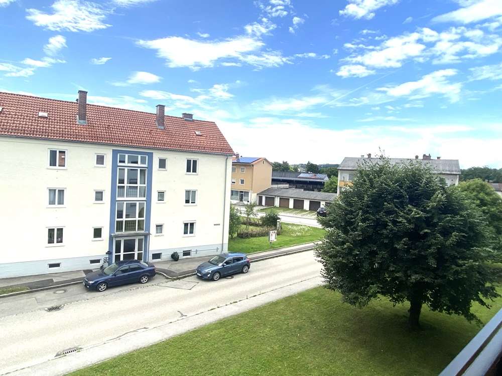 Thumbnail-Wohnung zum Kaufen in Trostberg 195.000,00 € 78 m²