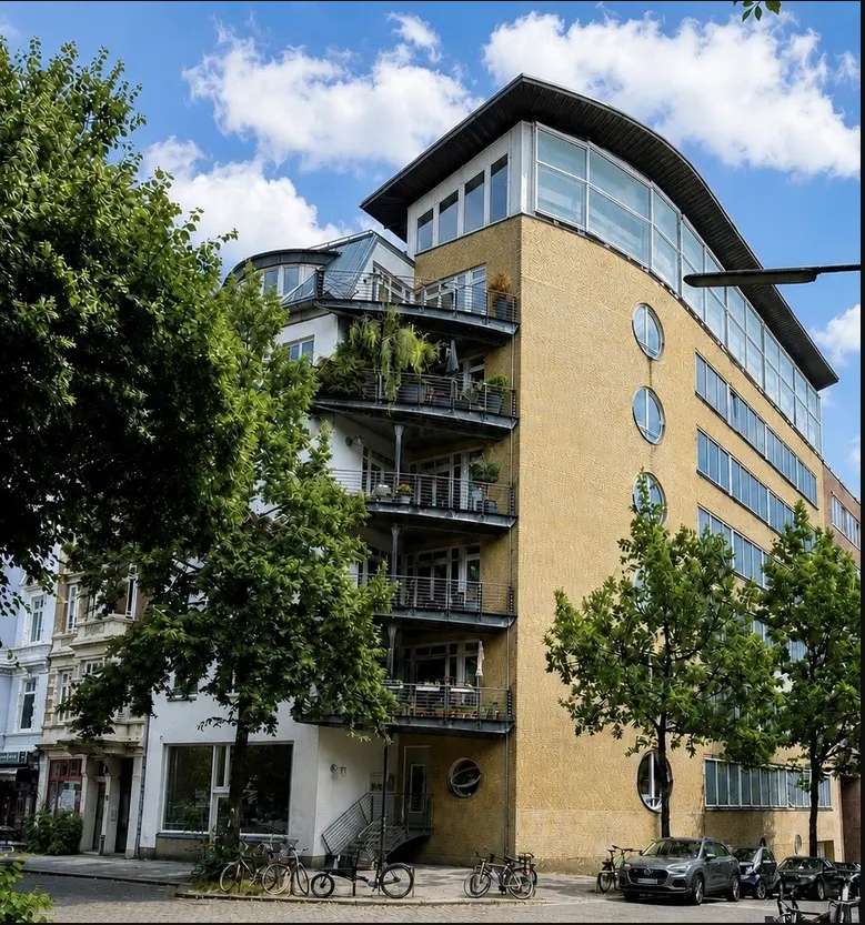 Thumbnail-Büro in Hamburg 12.285,00 € 585 m²