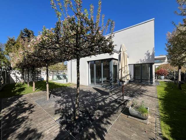 Thumbnail-Haus zum Mieten in Frechen 2.950,00 € 187.46 m²