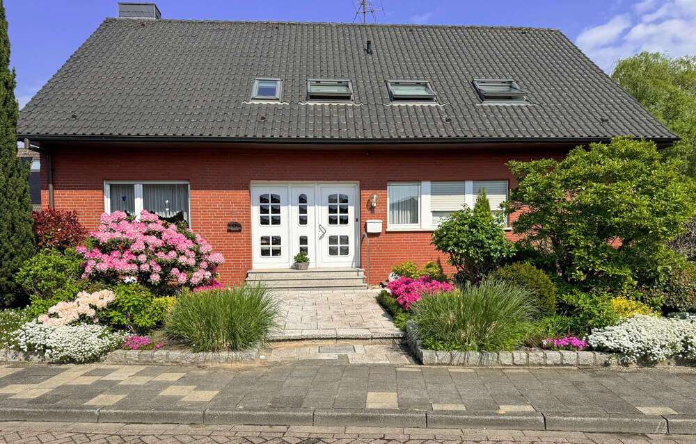 Thumbnail-Haus zum Kaufen in Rheine 419.000,00 € 241.44 m²
