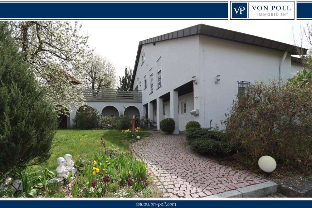 Thumbnail-Haus zum Kaufen in Aurach 459.000,00 € 300 m²