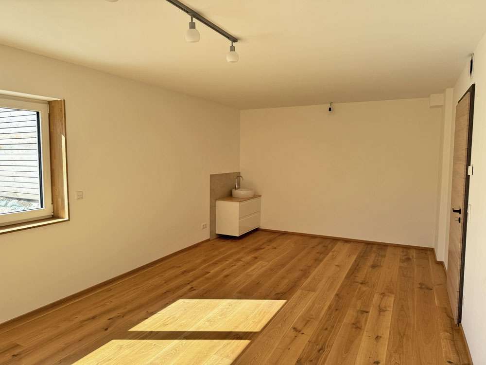 Thumbnail-Büro in Kraftisried 537,00 € 46.95 m²