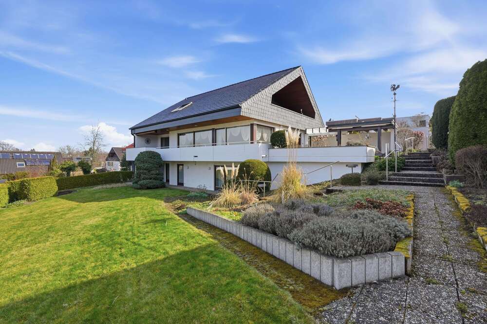Thumbnail-Haus zum Kaufen in Biberach 895.000,00 € 250 m²