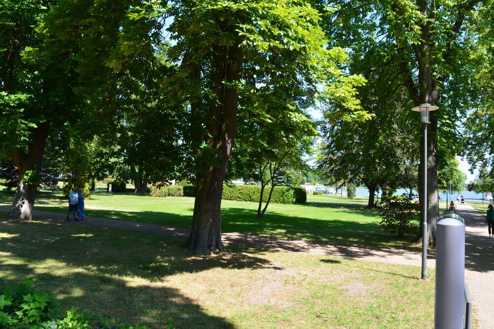 Thumbnail-Wohnung zum Mieten in FürstenbergHavel 579,00 € 73.97 m²