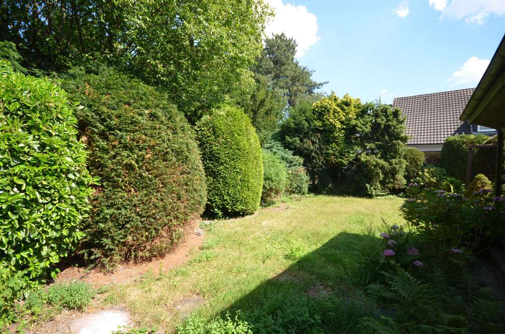 Thumbnail-Haus zum Kaufen in Meerbusch 690.000,00 € 131 m²
