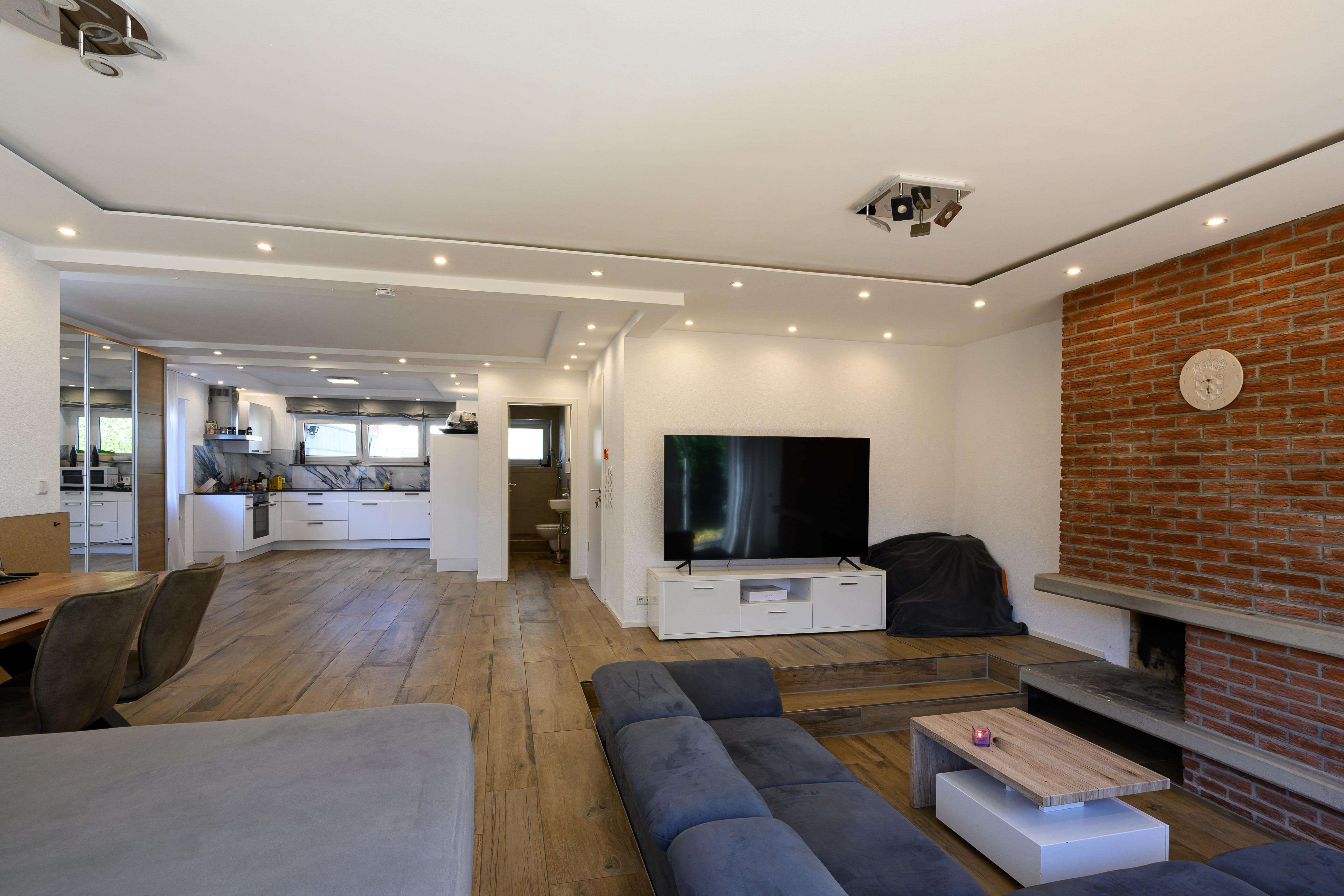 Thumbnail-Haus zum Kaufen in Ditzingen 1.400.000,00 € 318 m²