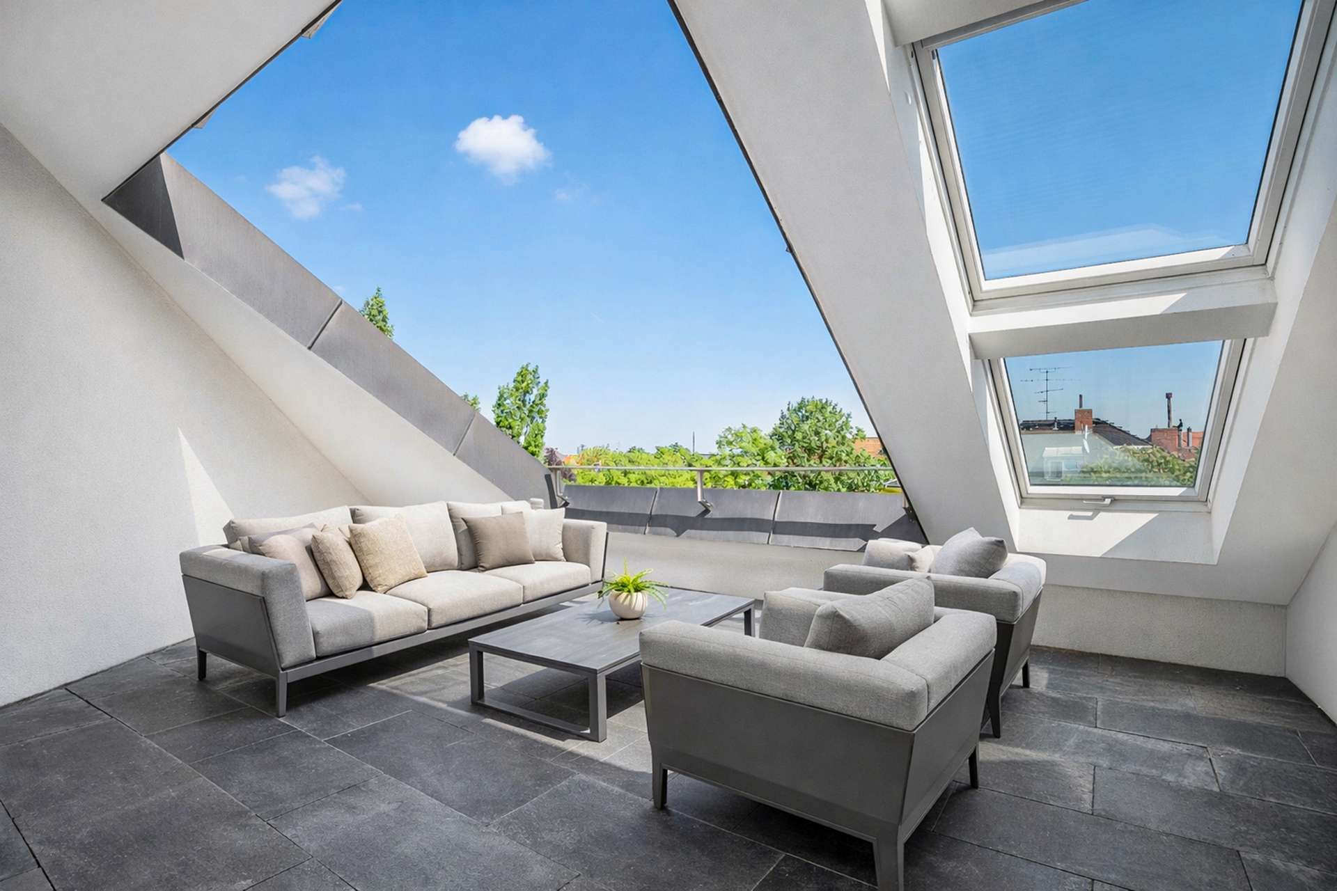 Thumbnail-Wohnung zum Kaufen in München 7.000.000,00 € 357 m²