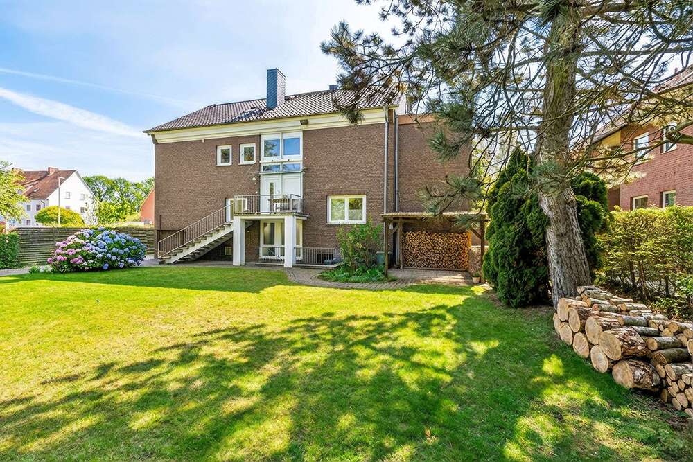 Thumbnail-Haus zum Kaufen in Neustadt am Rübenberge 745.000,00 € 310 m²