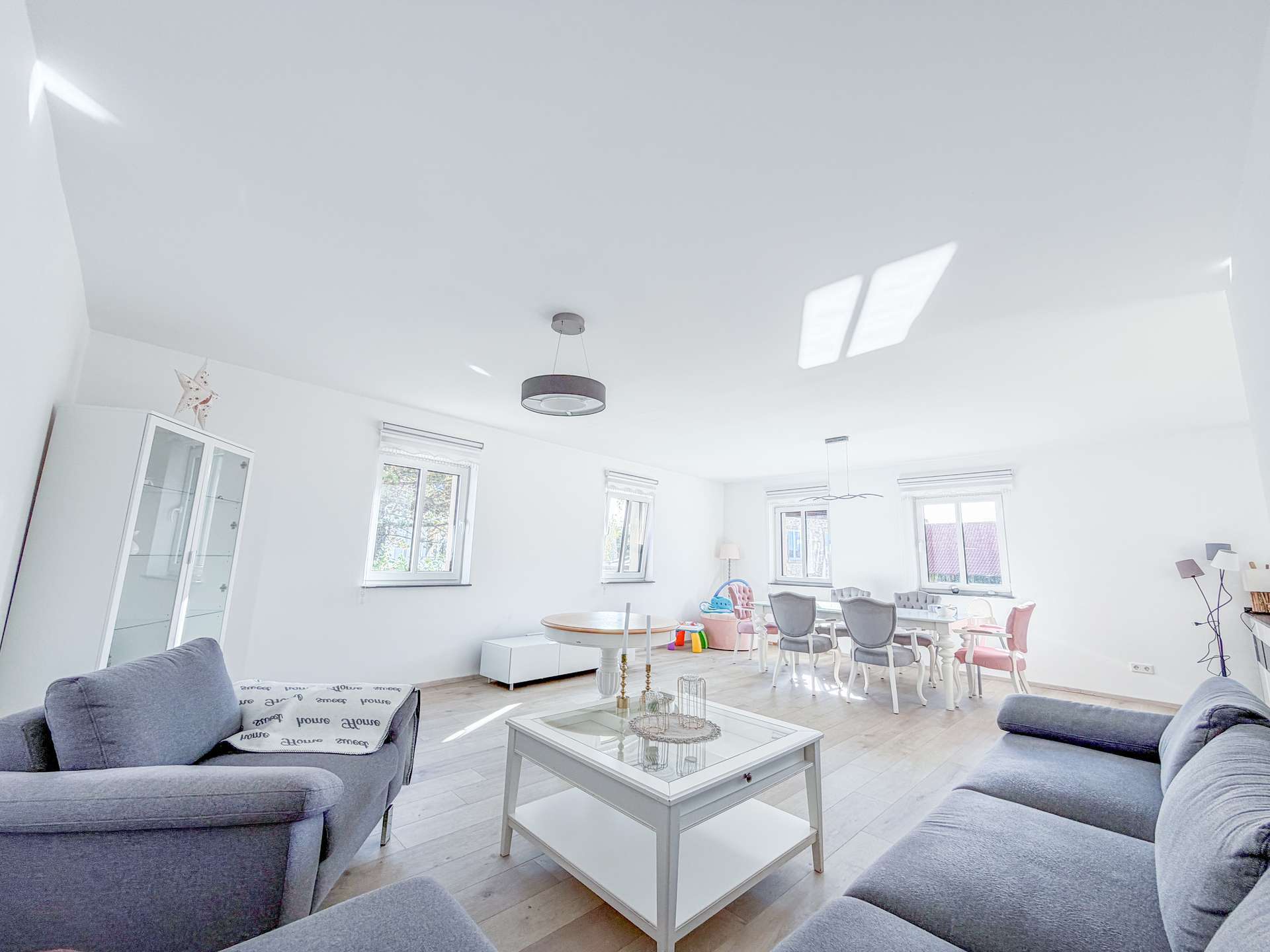 Thumbnail-Wohnung zum Kaufen in Stadecken-Elsheim 449.000,00 € 104.63 m²