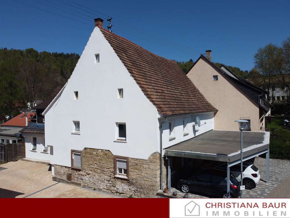Thumbnail-Haus zum Kaufen in Bad Imnau 385.000,00 € 281 m²
