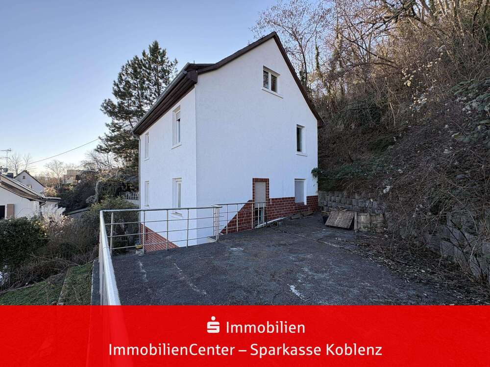 Thumbnail-Haus zum Kaufen in Koblenz 240.000,00 € 150 m²