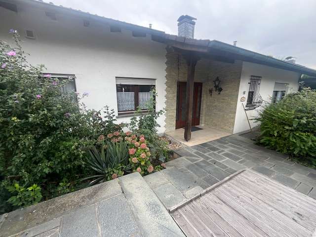 Thumbnail-Haus zum Kaufen in Nidderau 720.000,00 € 300 m²