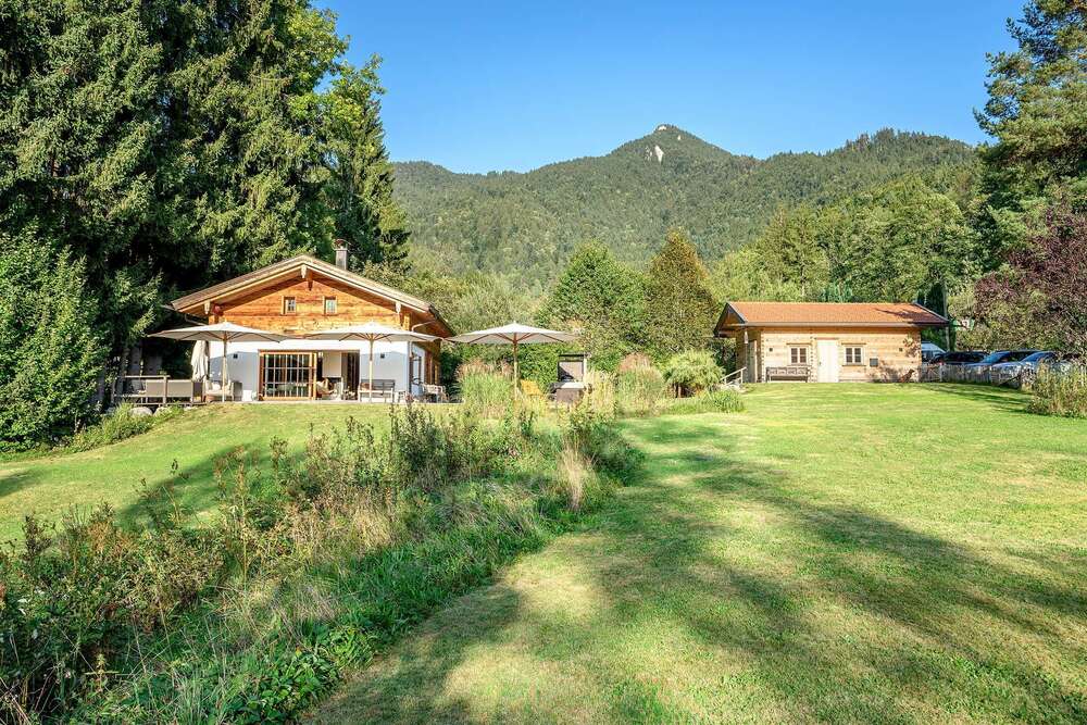 Thumbnail-Haus zum Kaufen in Schliersee 3.800.000,00 € 189 m²