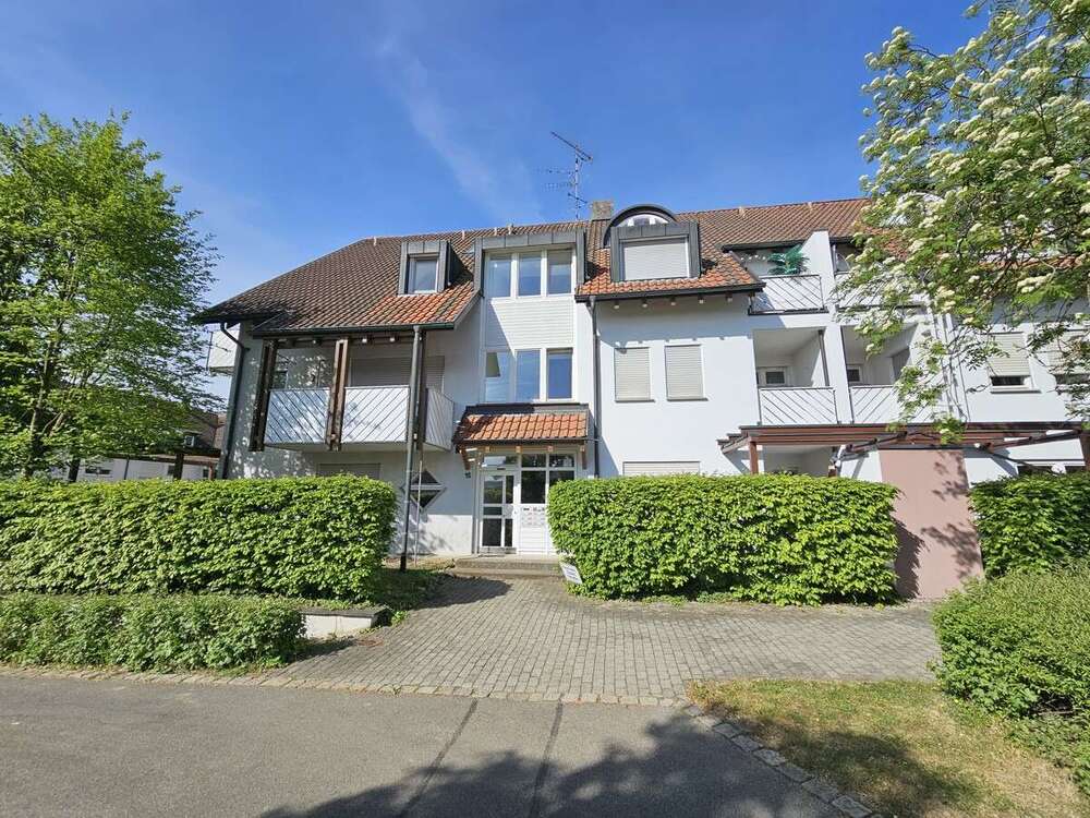 Thumbnail-Wohnung zum Kaufen in Ravensburg Oberzell 236.000,00 € 72.65 m²