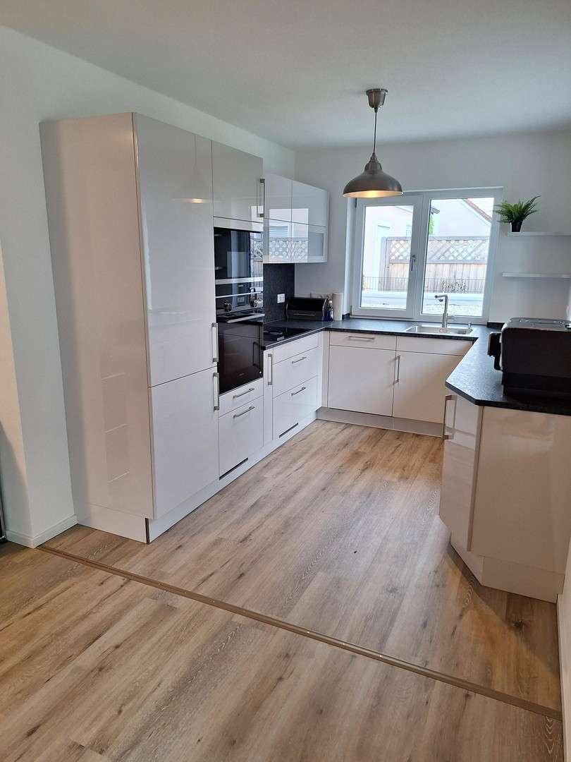 Thumbnail-Wohnung zum Mieten in Eching 1.800,00 € 82 m²