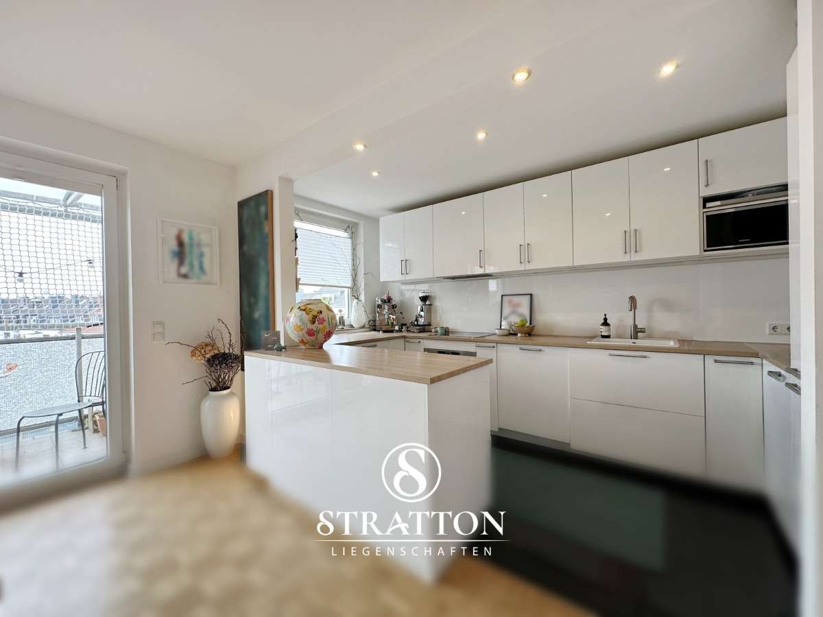Thumbnail-Wohnung zum Mieten in Düsseldorf 2.297,00 € 155 m²