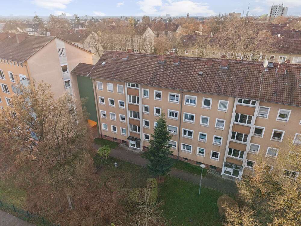 Thumbnail-Wohnung zum Kaufen in Frankfurt am Main 310.000,00 € 71 m²