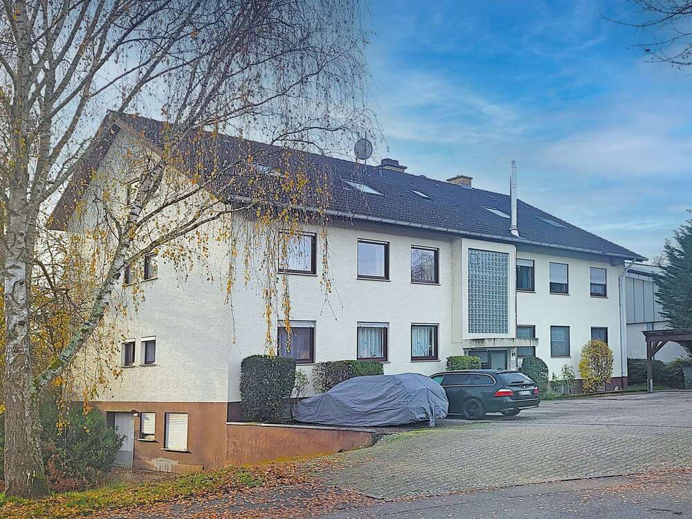 Thumbnail-Wohnung zum Kaufen in Bammental 245.000,00 € 107 m²