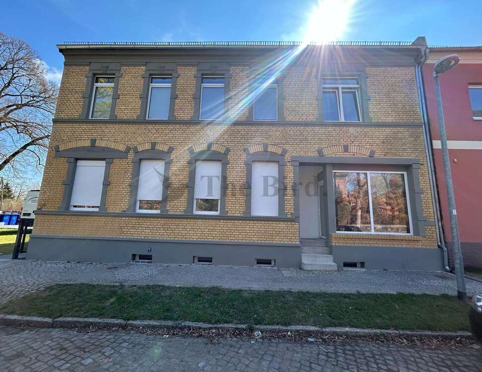 Thumbnail-Einzelhandel in Jüterbog 726,00 € 66 m²