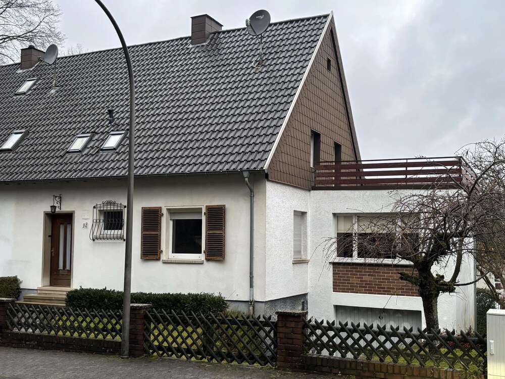 Thumbnail-Haus zum Kaufen in Saarbrücken 220.000,00 € 135 m²