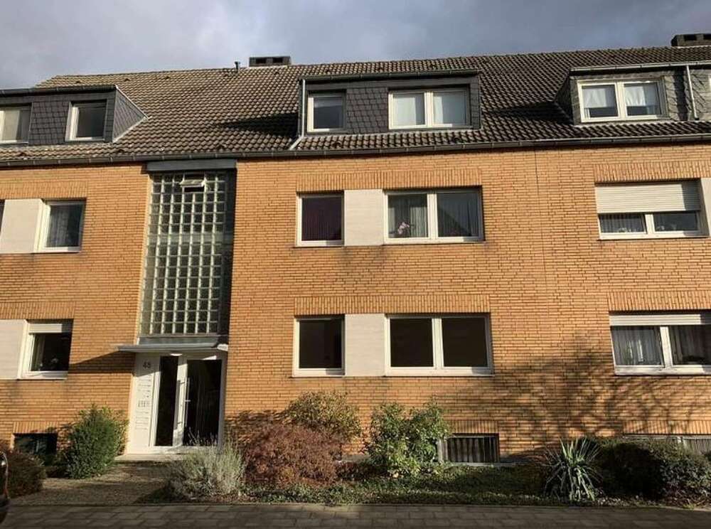 Thumbnail-Wohnung zum Mieten in Neuss 925,00 € 75 m²