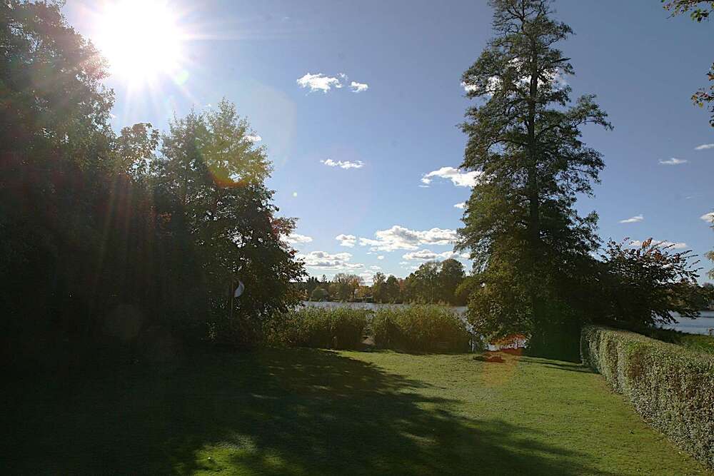 Thumbnail-Wohnung zum Mieten in Königs Wusterhausen, OT Zernsdorf 1.950,00 € 150 m²