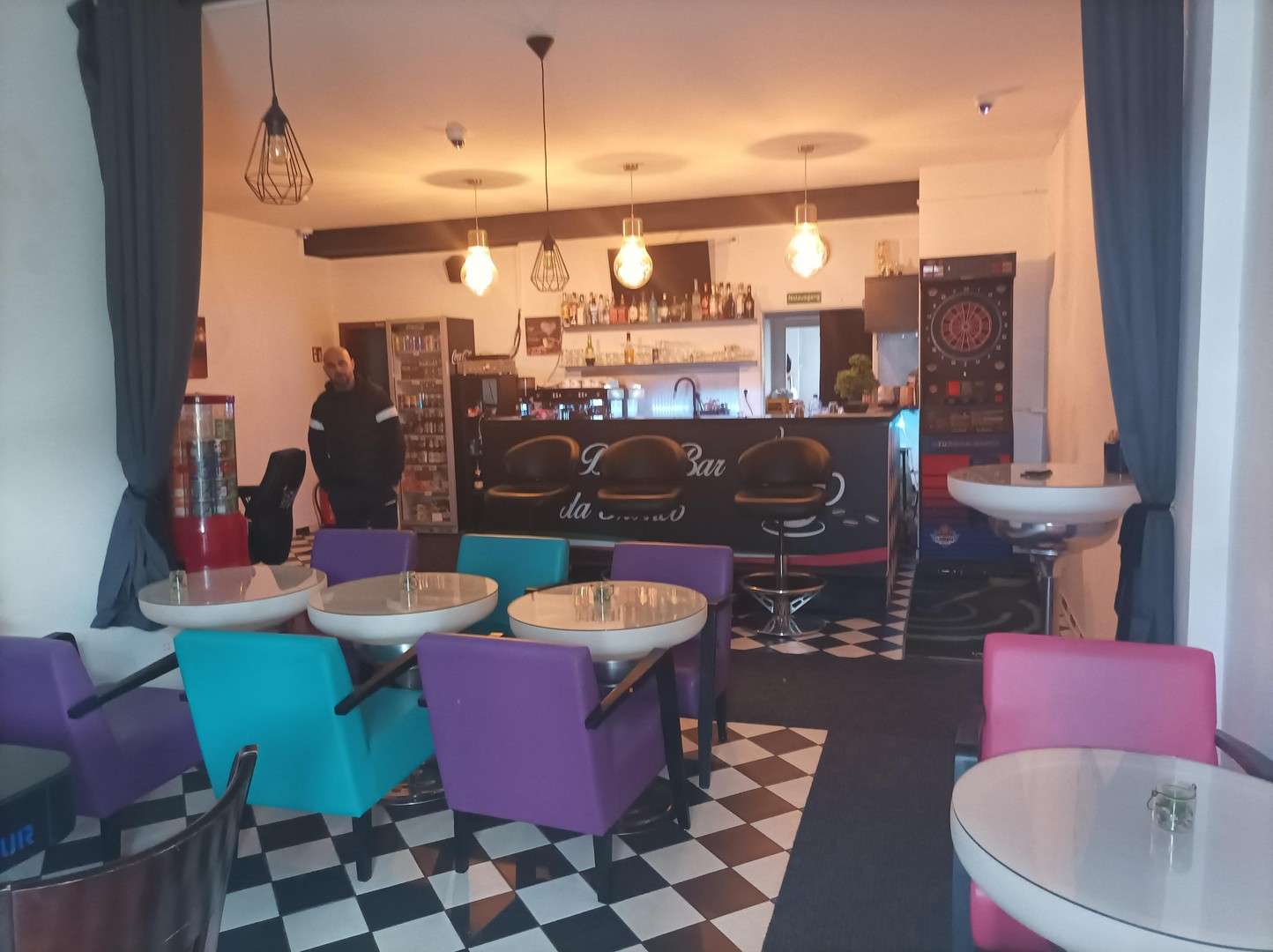 Thumbnail-Gastronomie in Ostfildern -Parksiedlung 1.100,00 € 75 m²