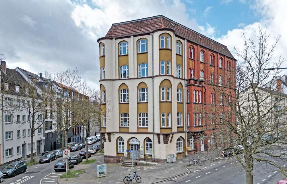 Thumbnail-Wohnung zum Kaufen in Kassel 350.000,00 € 110 m²