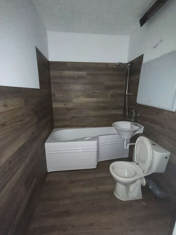 Thumbnail-Wohnung zum Mieten in Halle 342,00 € 56.02 m²