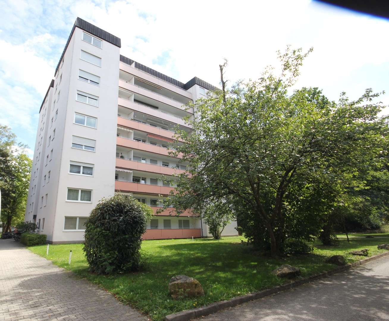 Thumbnail-Wohnung zum Kaufen in München Hadern 650.000,00 € 79.72 m²