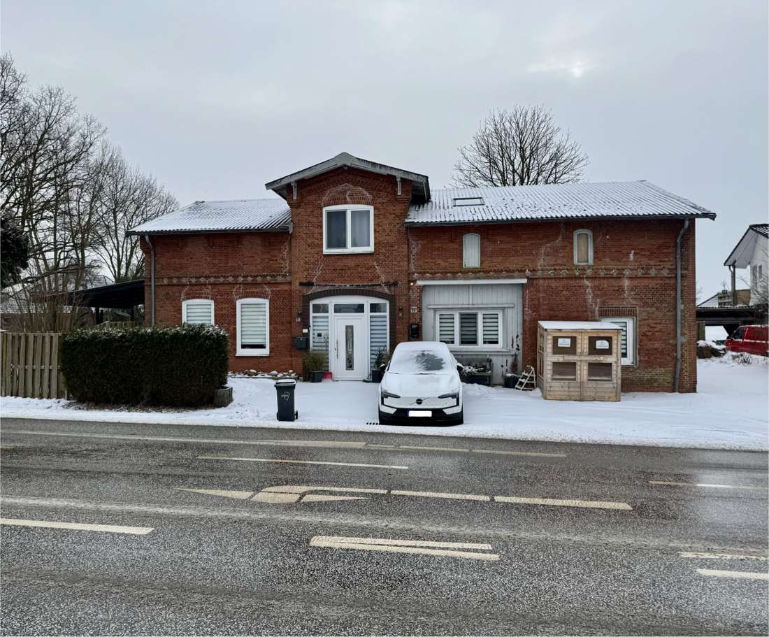 Thumbnail-Haus zum Kaufen in Heide 260.000,00 € 140 m²