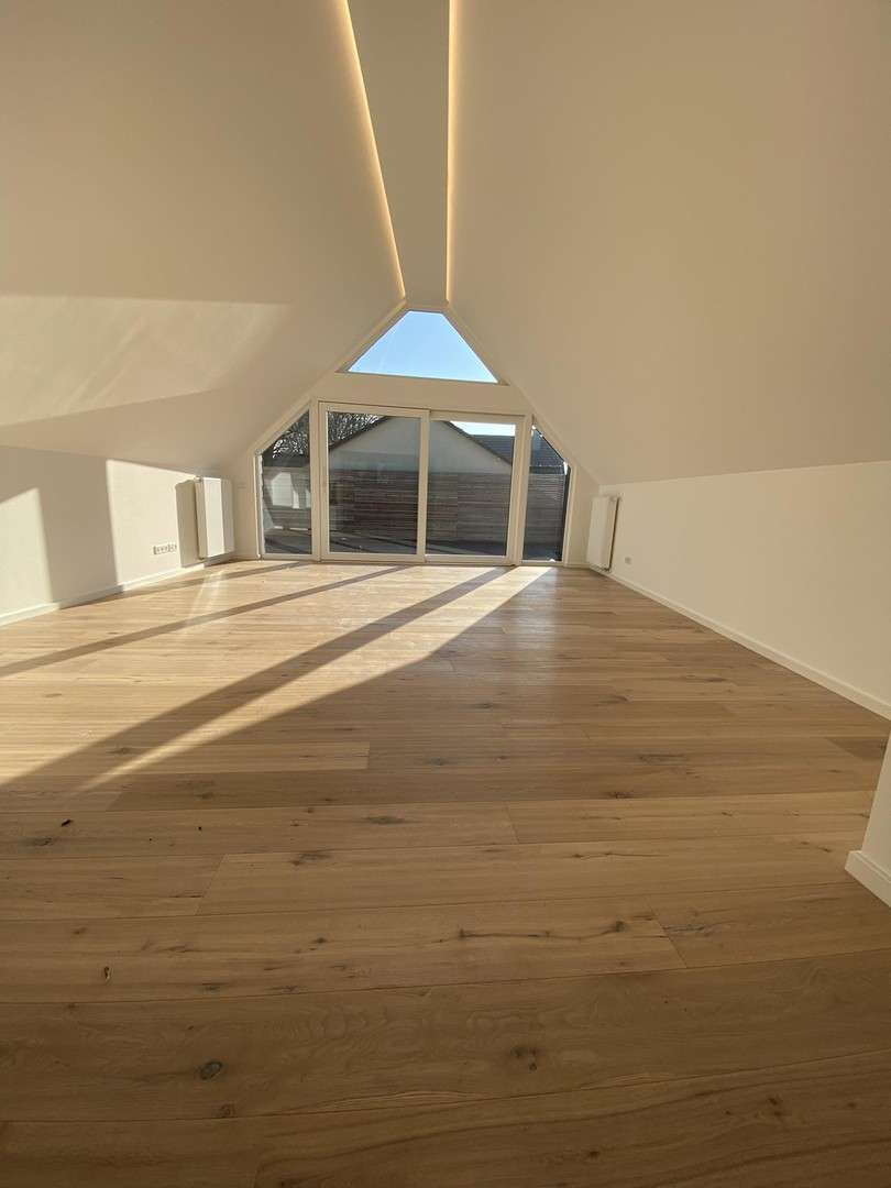 Thumbnail-Haus zum Mieten in Düsseldorf 2.995,00 € 157 m²