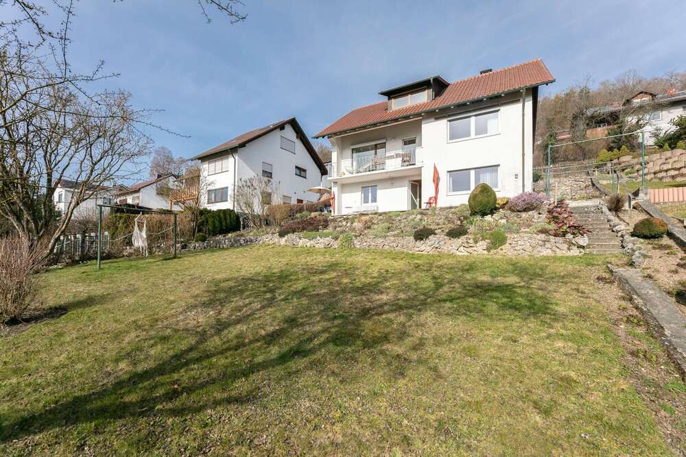 Thumbnail-Haus zum Kaufen in Schelklingen 395.000,00 € 190.89 m²