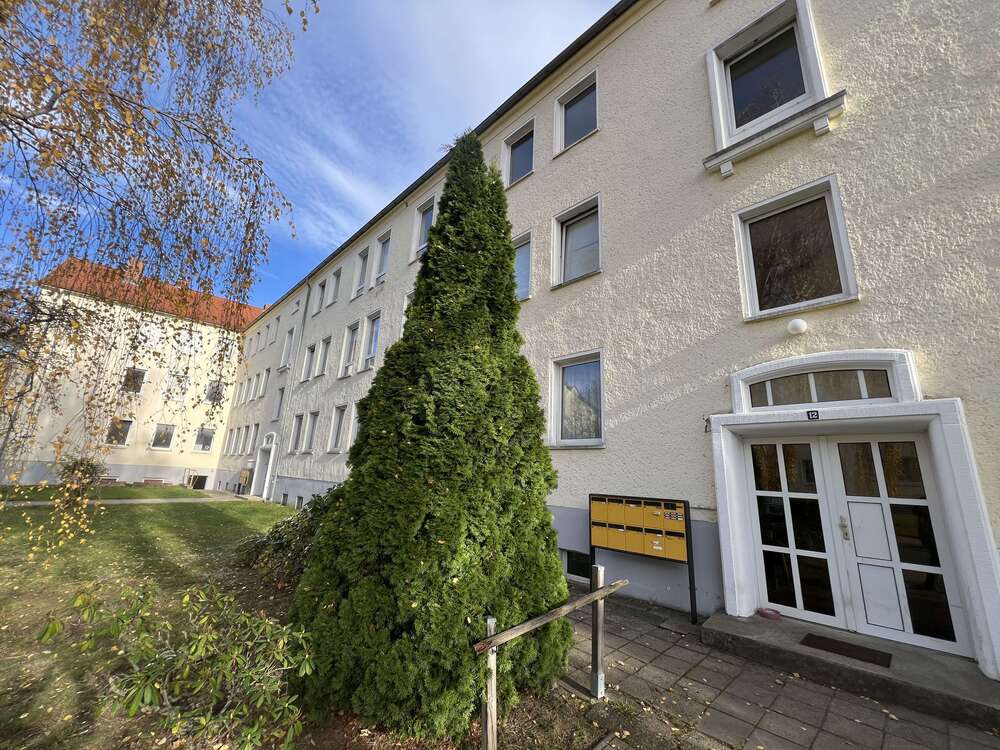 Thumbnail-Wohnung zum Mieten in Hettstedt 420,00 € 65 m²