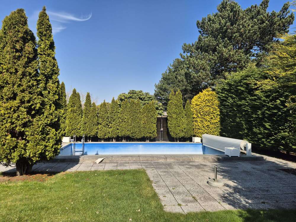 Thumbnail-Haus zum Kaufen in Mönchengladbach 670.000,00 € 118.51 m²