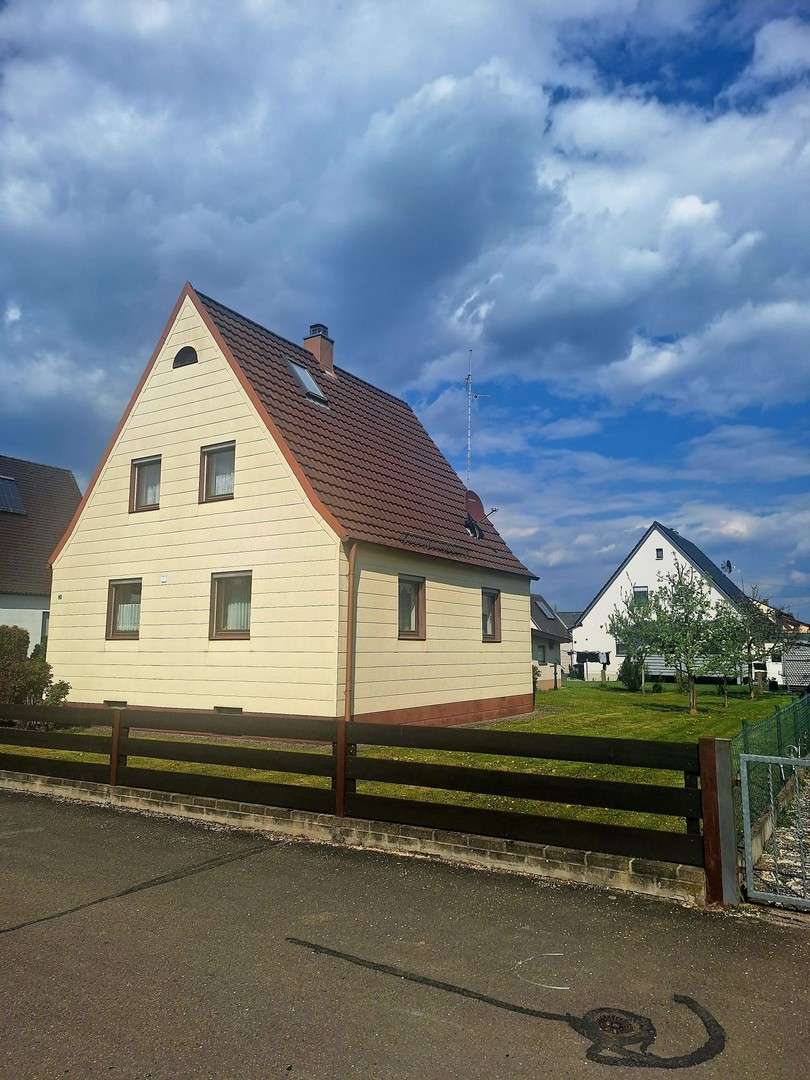 Thumbnail-Haus zum Kaufen in Dillingen an der Donau 289.000,00 € 104 m²